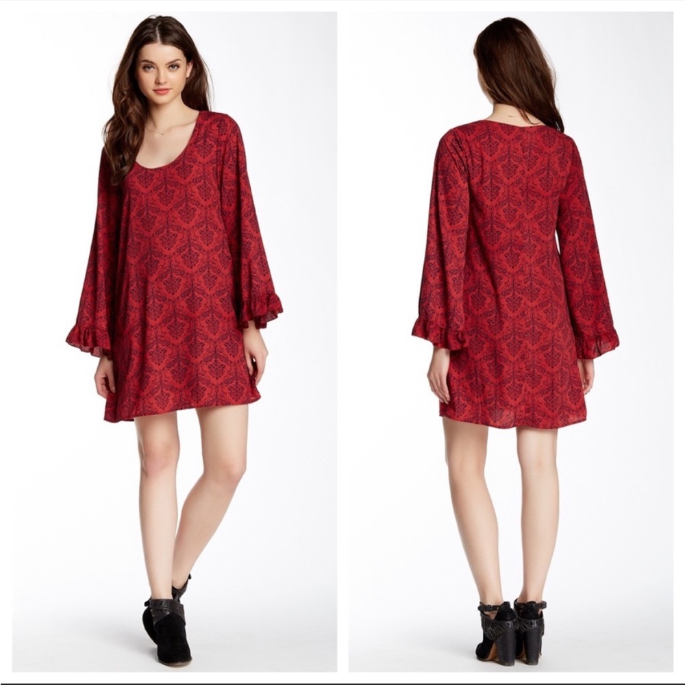 Dee Elle NWOT Shift Dress From Nordstroms Medium